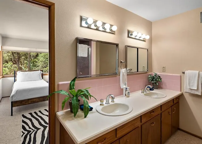 Vakantiehuis Secluded Mountain Shadows Escape With Yoga Sedona